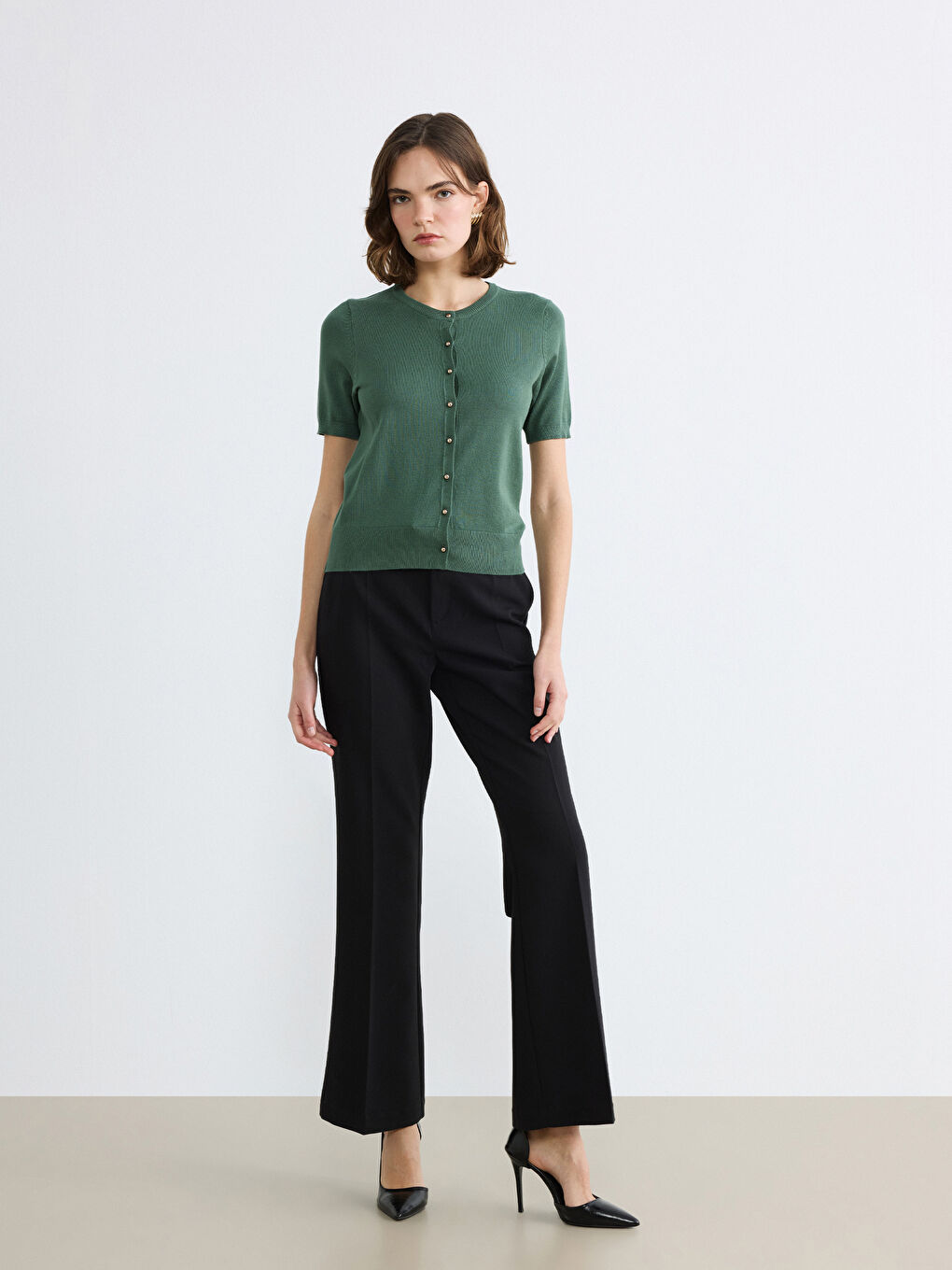 Жена Зелено Кардиган-1