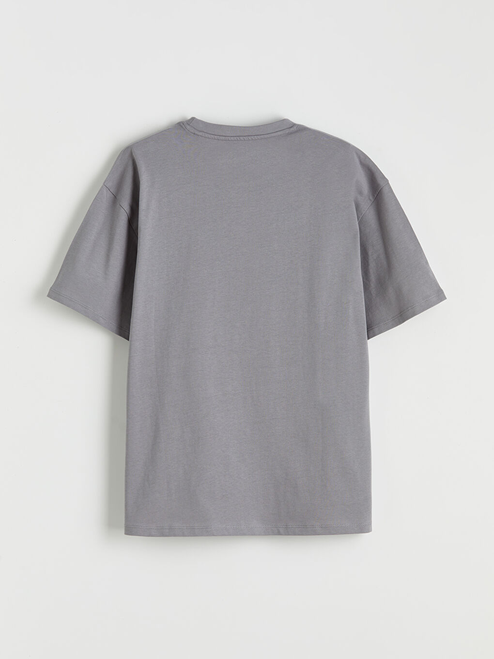 Қыздарға арналған дөңгелек жағалы футболка-1