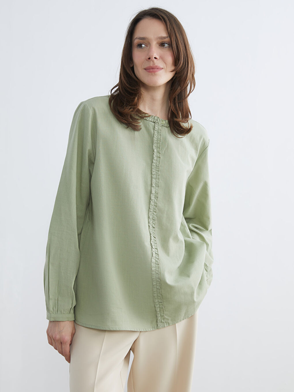 Yeşil Hakim Yaka Fırfırlı Bluz