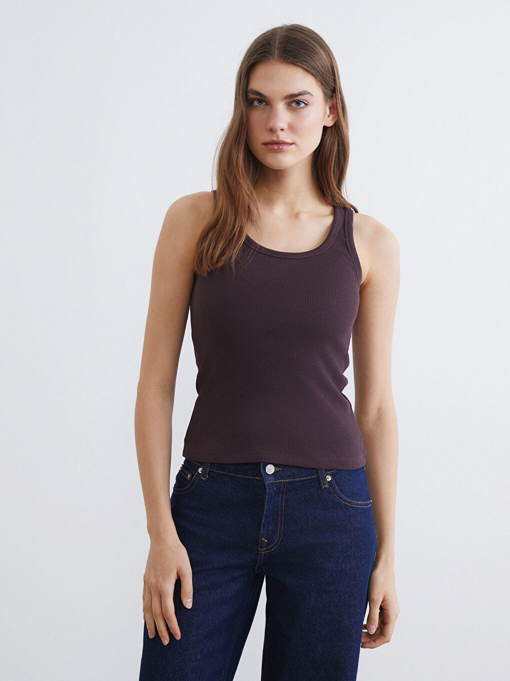 Kahverengi Bisiklet Yaka Kadın Atlet