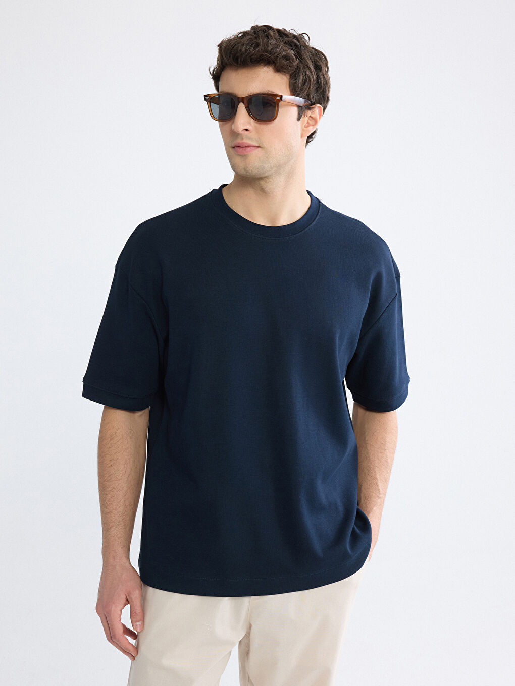 Lacivert Oversize Fit Bisiklet Yaka Erkek Tişört