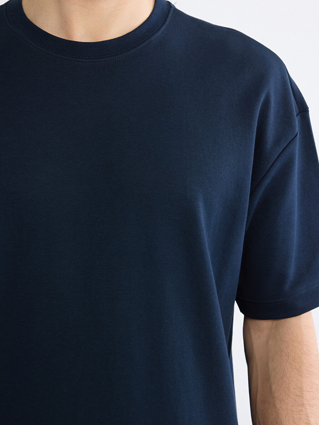 Lacivert Oversize Fit Bisiklet Yaka Erkek Tişört-2