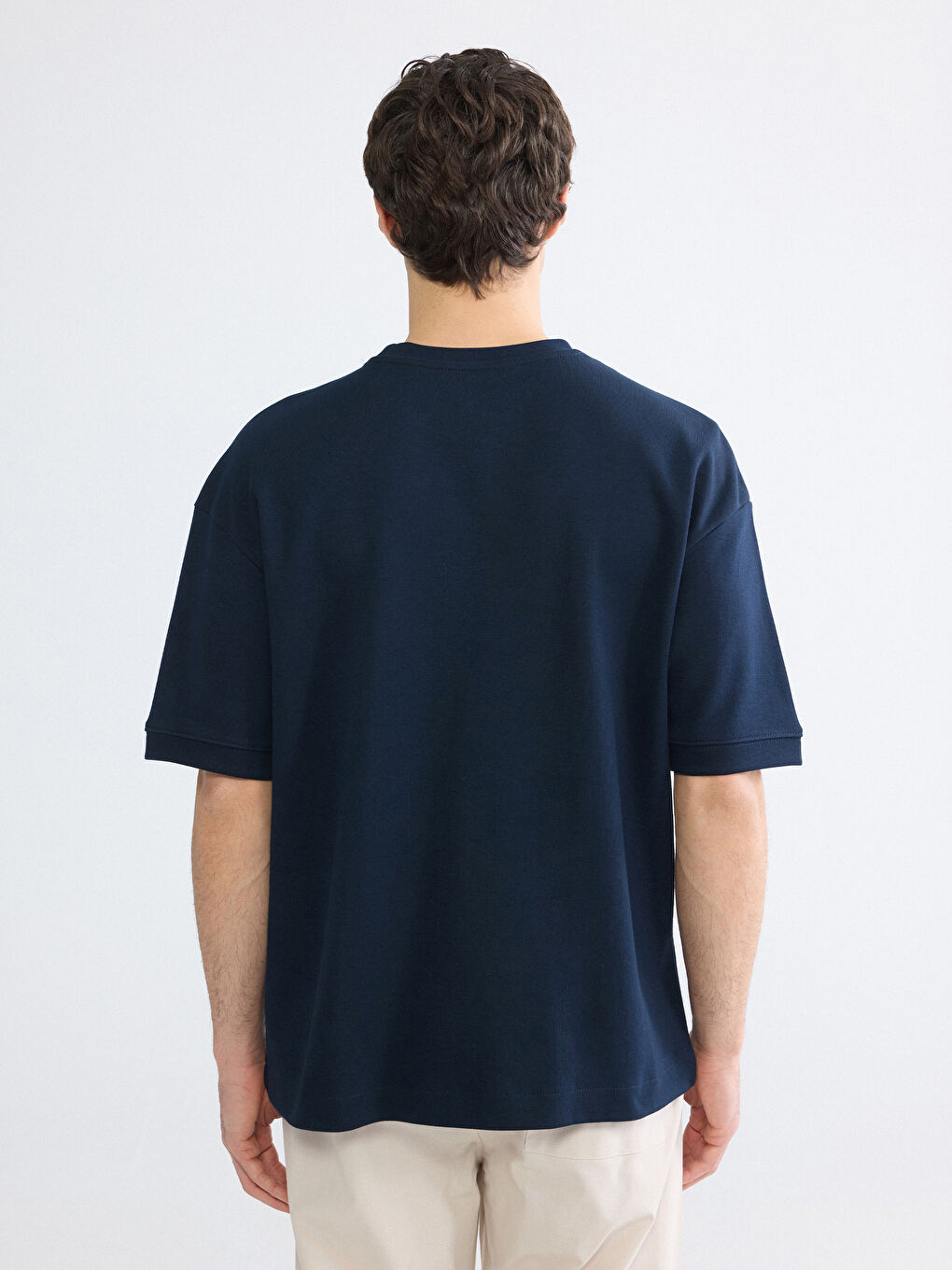 Lacivert Oversize Fit Bisiklet Yaka Erkek Tişört-3