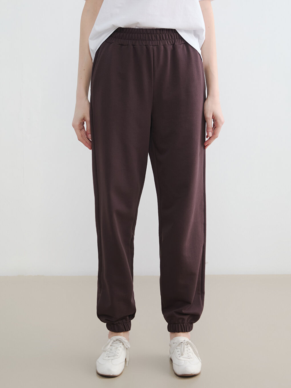 Kahverengi Beli Lastikli Kadın Jogger Eşofman Altı-1