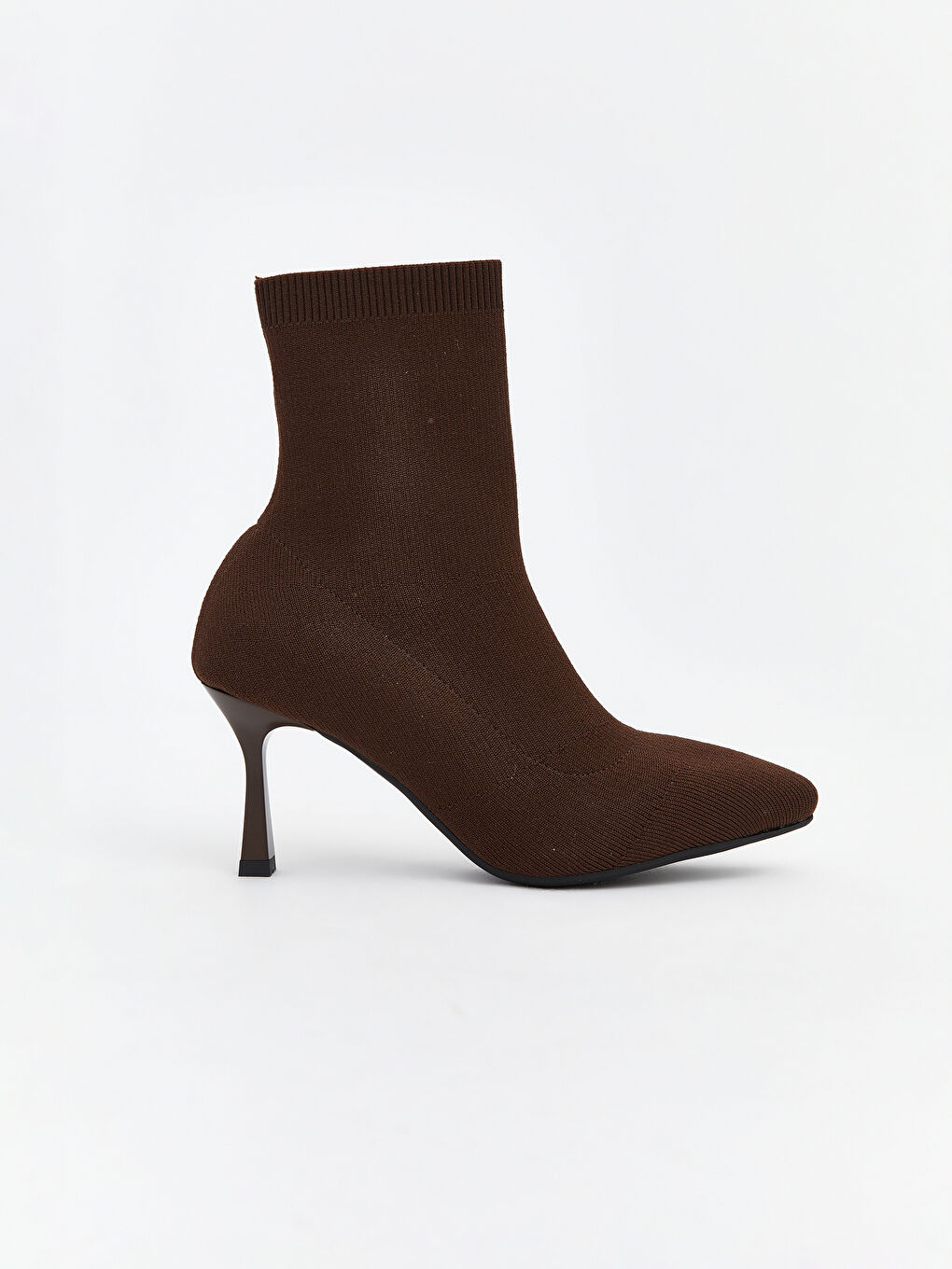 Kahverengi Süet Görünümlü Kadın Topuklu Bot-1