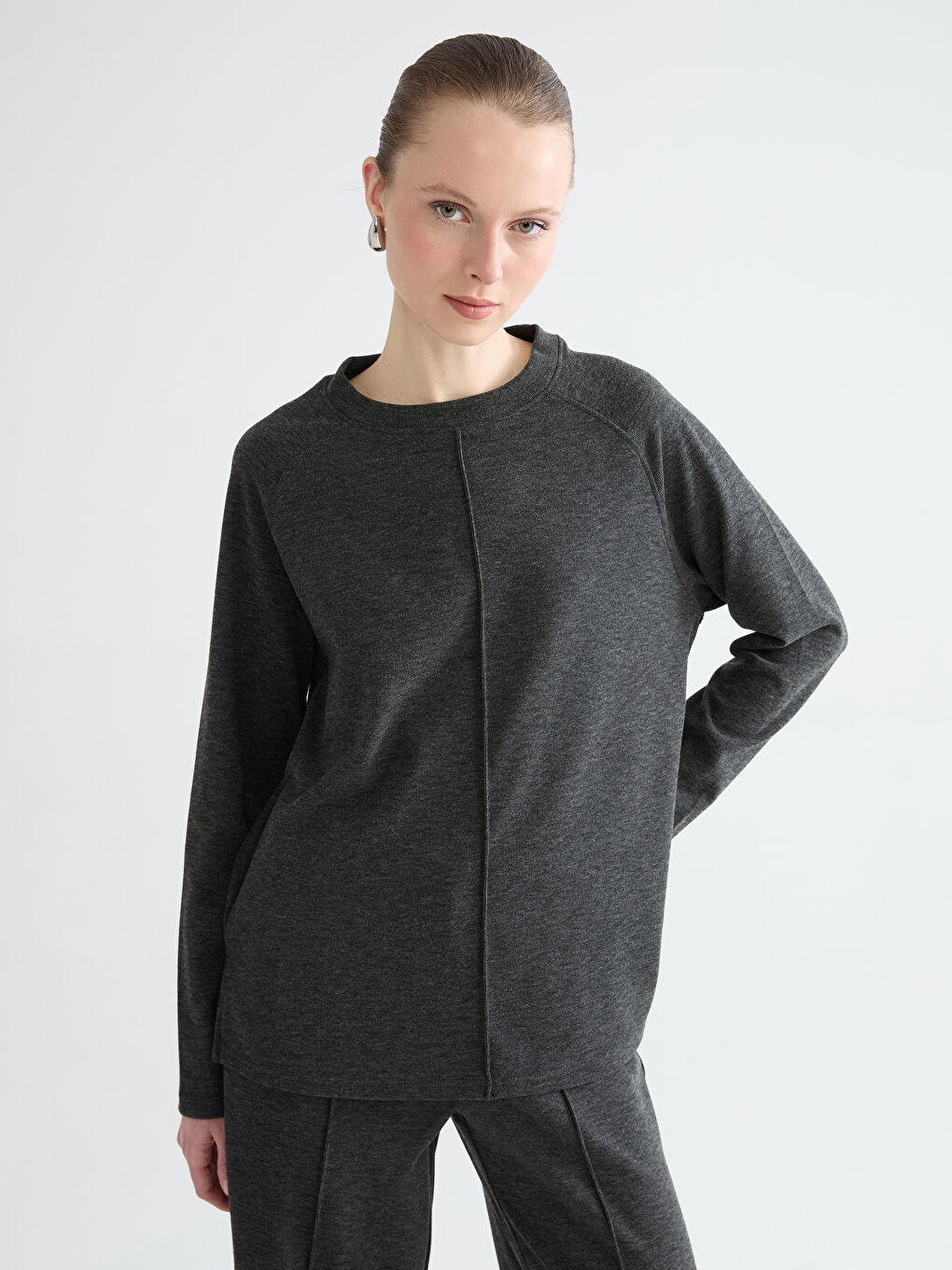 Women's Crew Neck Sweatshirt