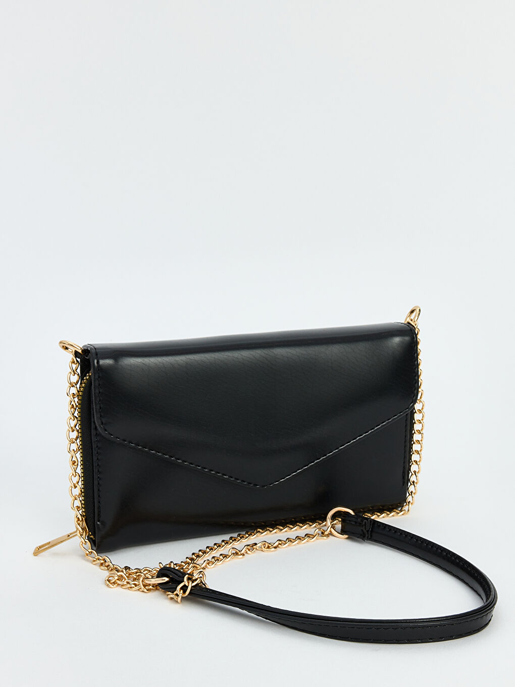Chain-Strap Shoulder Bag-1