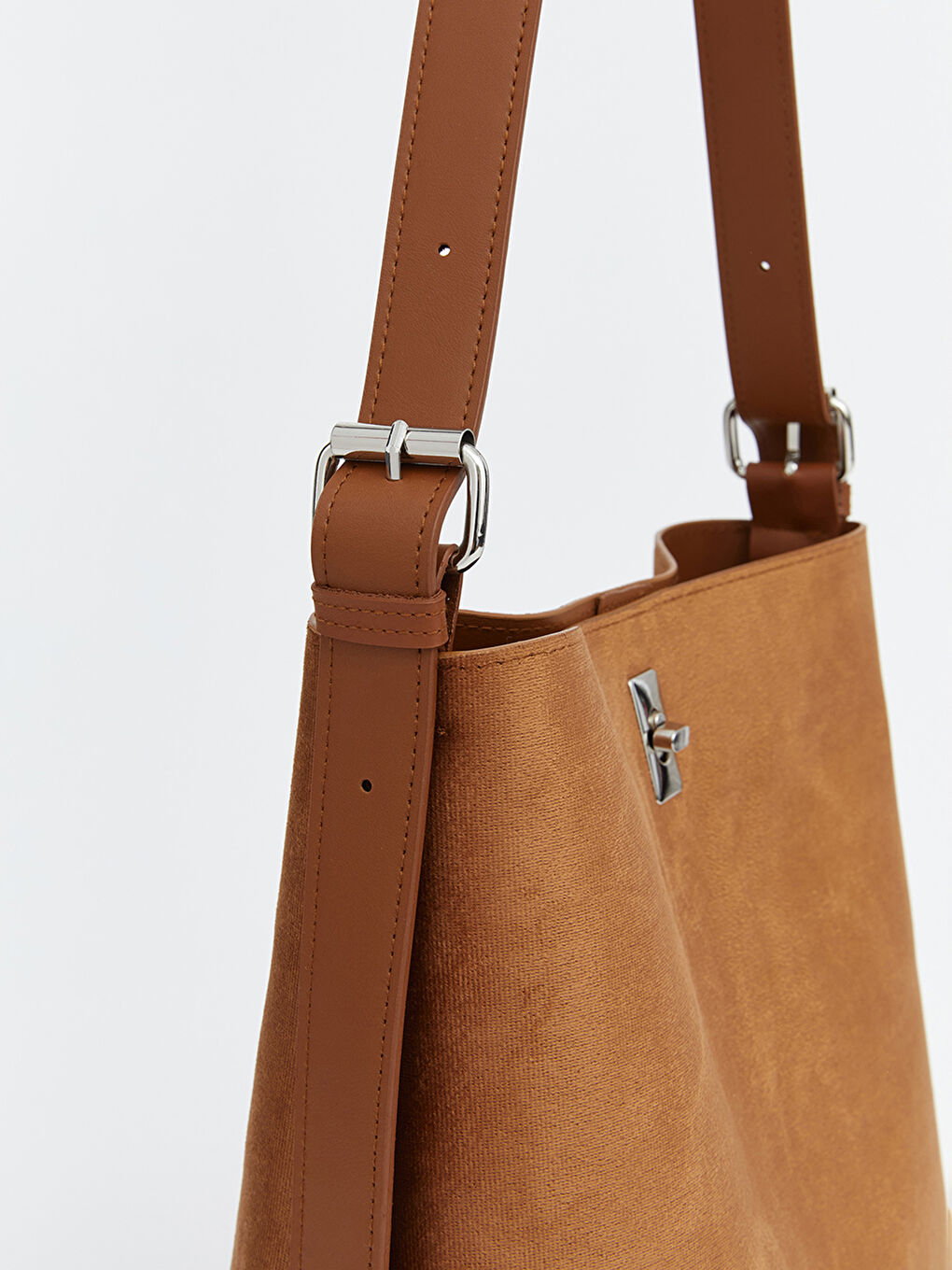 Kahverengi Süet Görünümlü Kadın Omuz Çantası-3