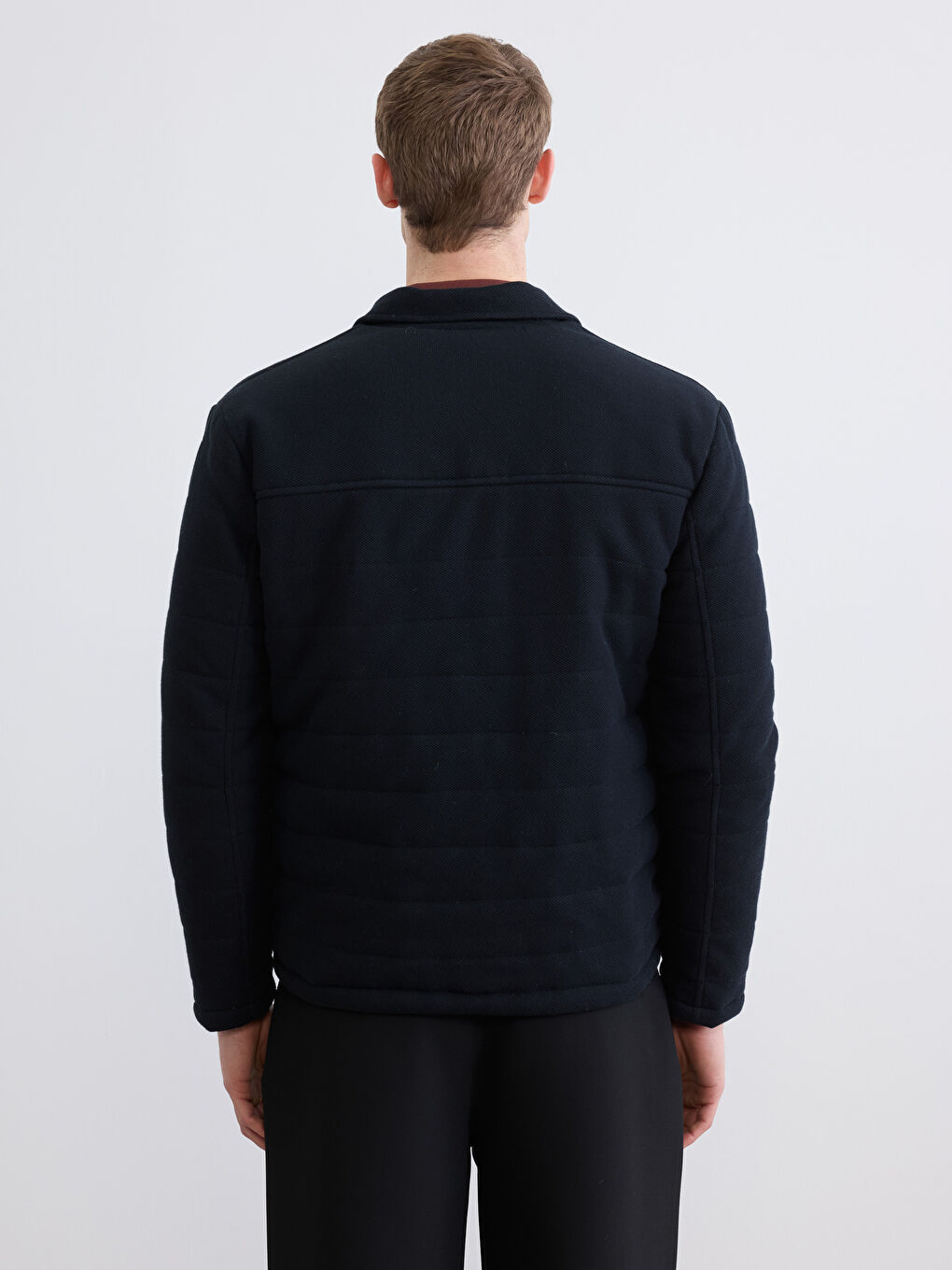 Siyah Standart Kalıp Kapitoneli Erkek Mont-3