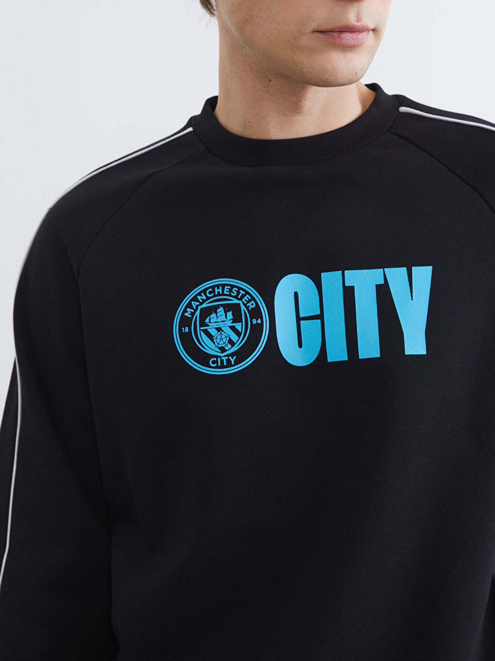 Siyah Bisiklet Yaka Manchester City Baskılı Erkek Sweatshirt-2