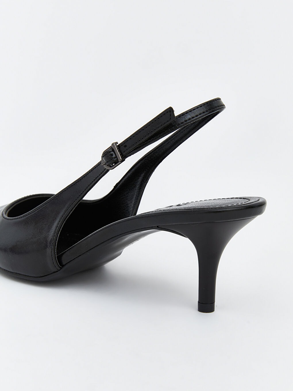 Siyah Sivri Burun Kadın Topuklu Ayakkabı-4