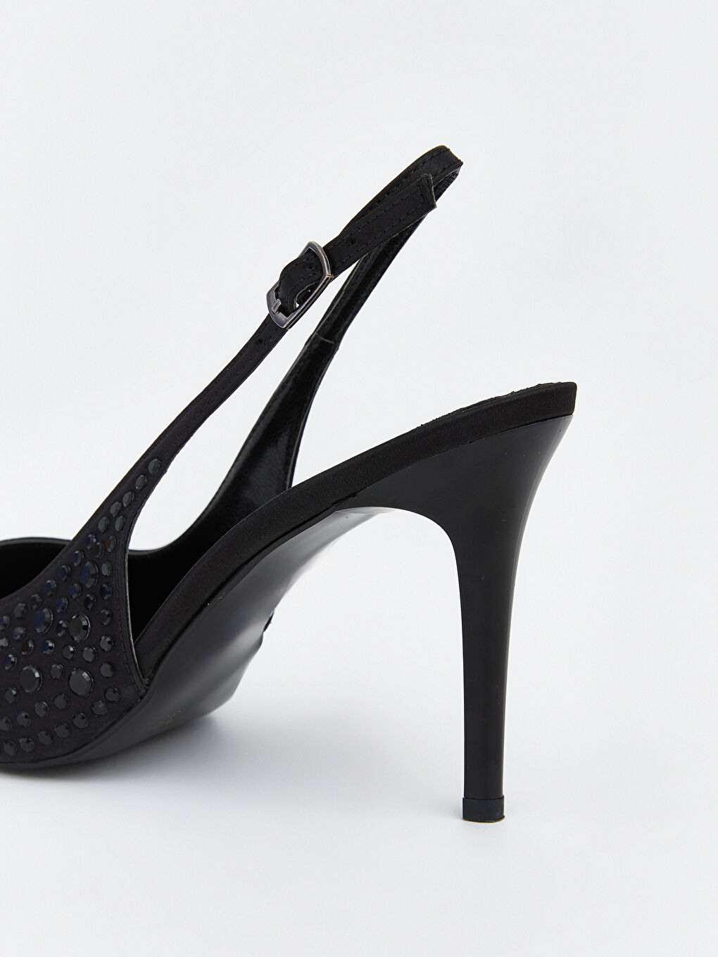 Siyah Sivri Burun Kadın Topuklu Ayakkabı-4