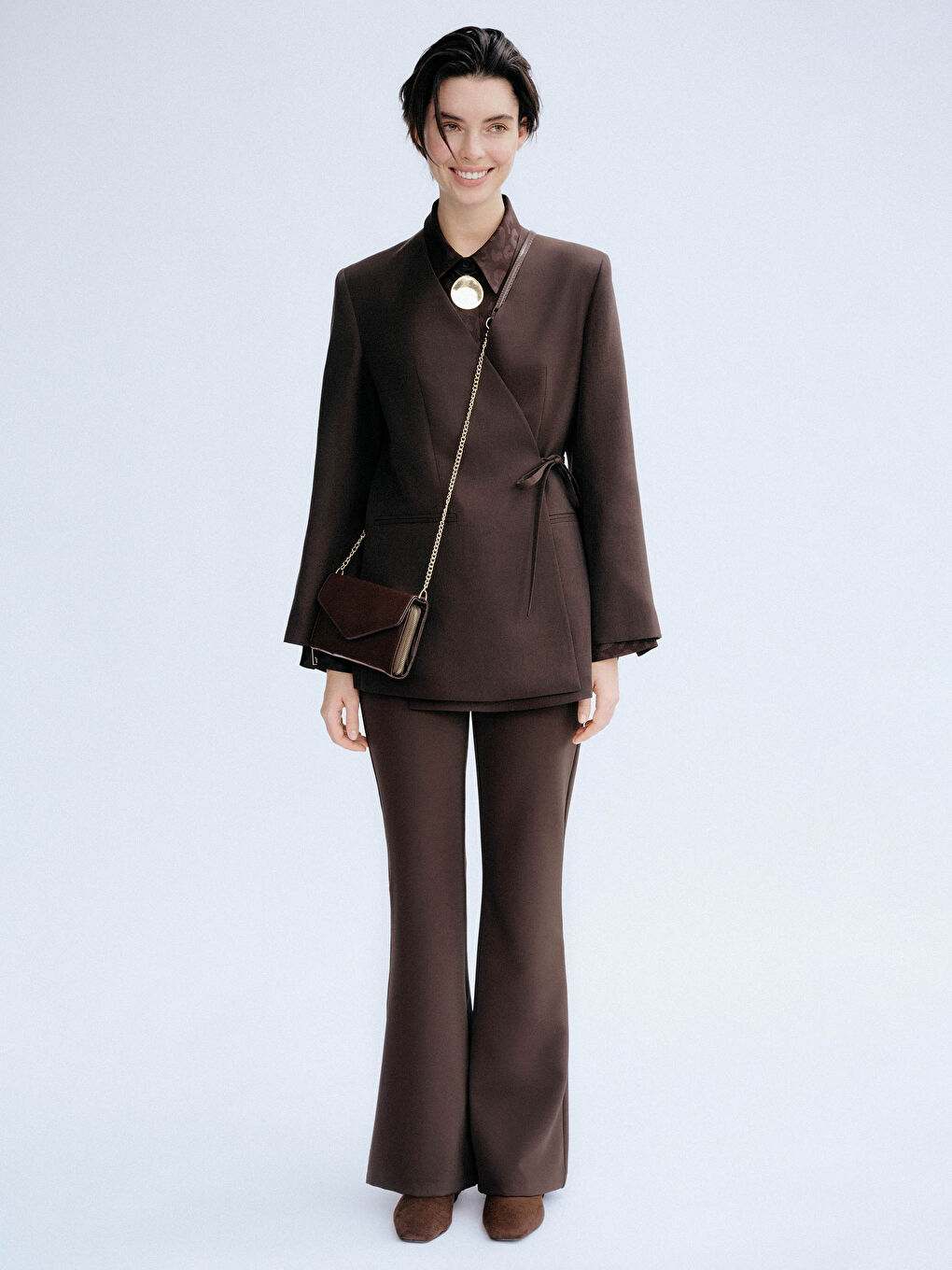 Kahverengi Beli Lastikli İspanyol Paça Kadın Pantolon