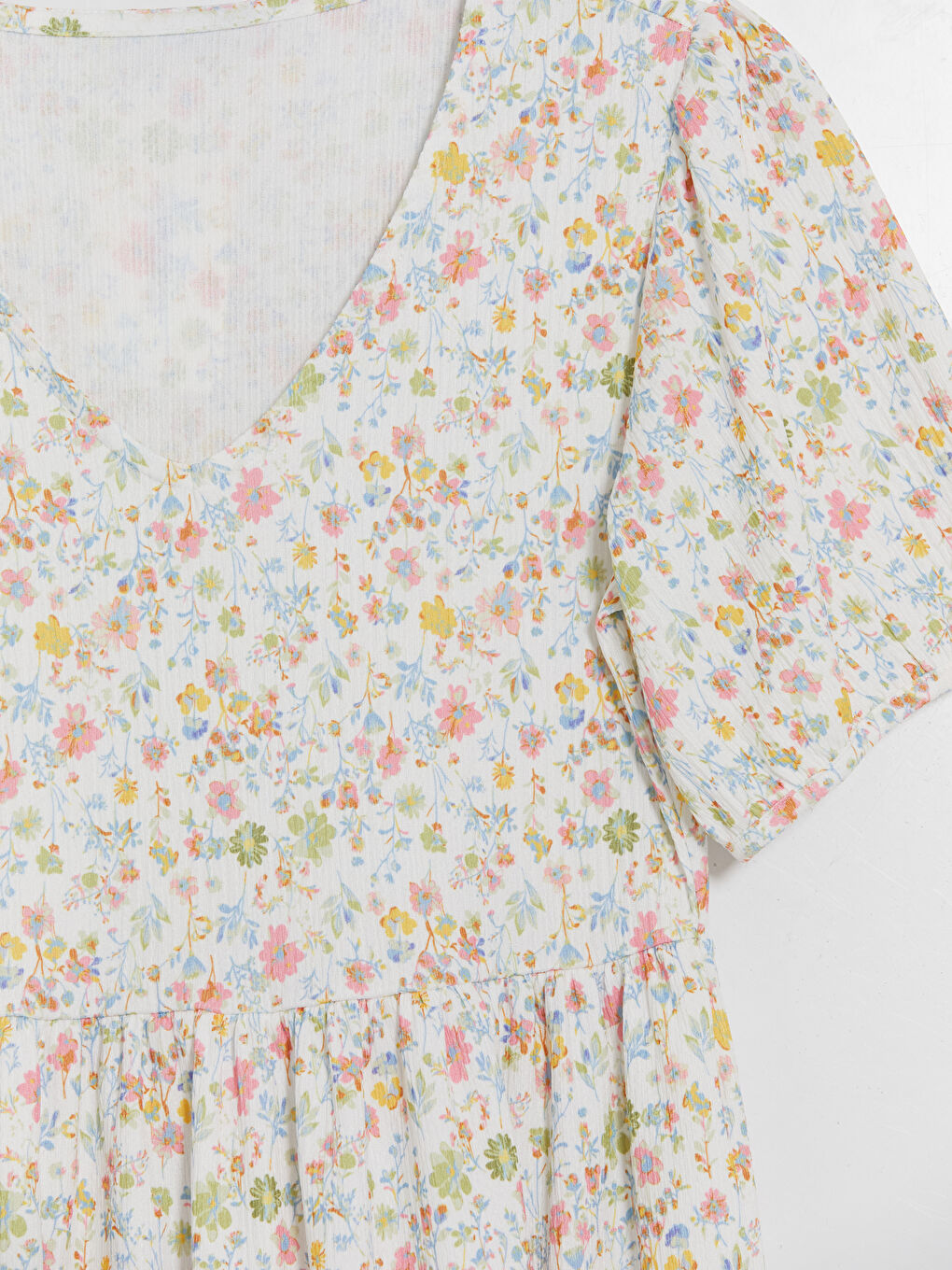 Mavi V Yaka Çiçekli Balon Kollu Katkat Elbise-2