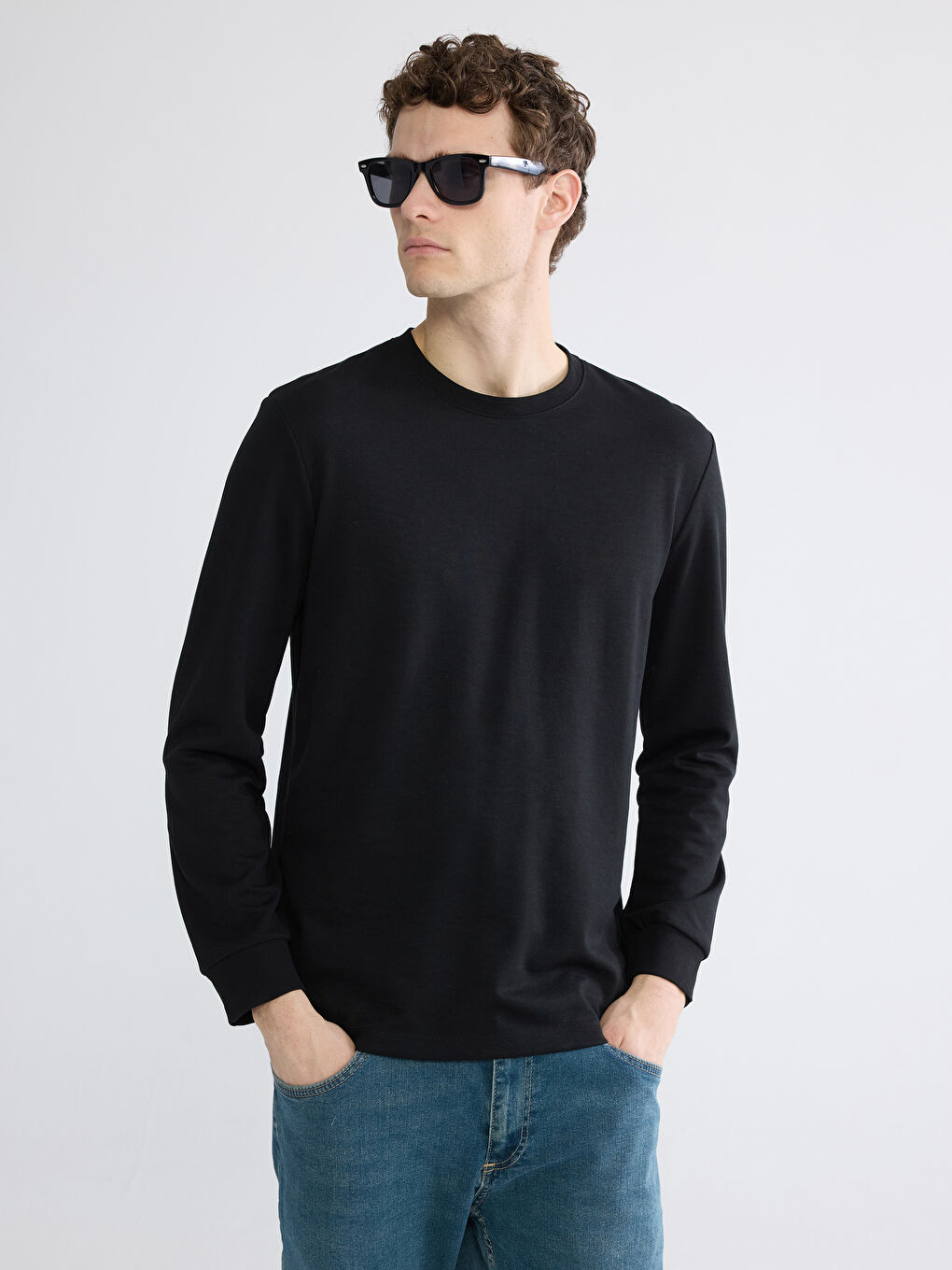 Siyah Bisiklet Yaka Uzun Kollu Erkek Tişört