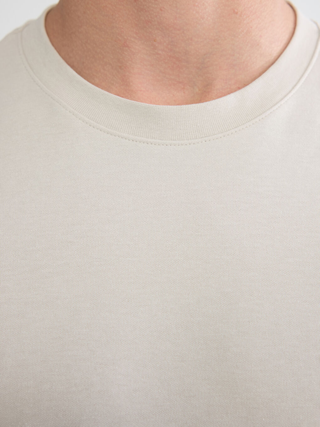 Gri Bisiklet Yaka Uzun Kollu Erkek Tişört-2