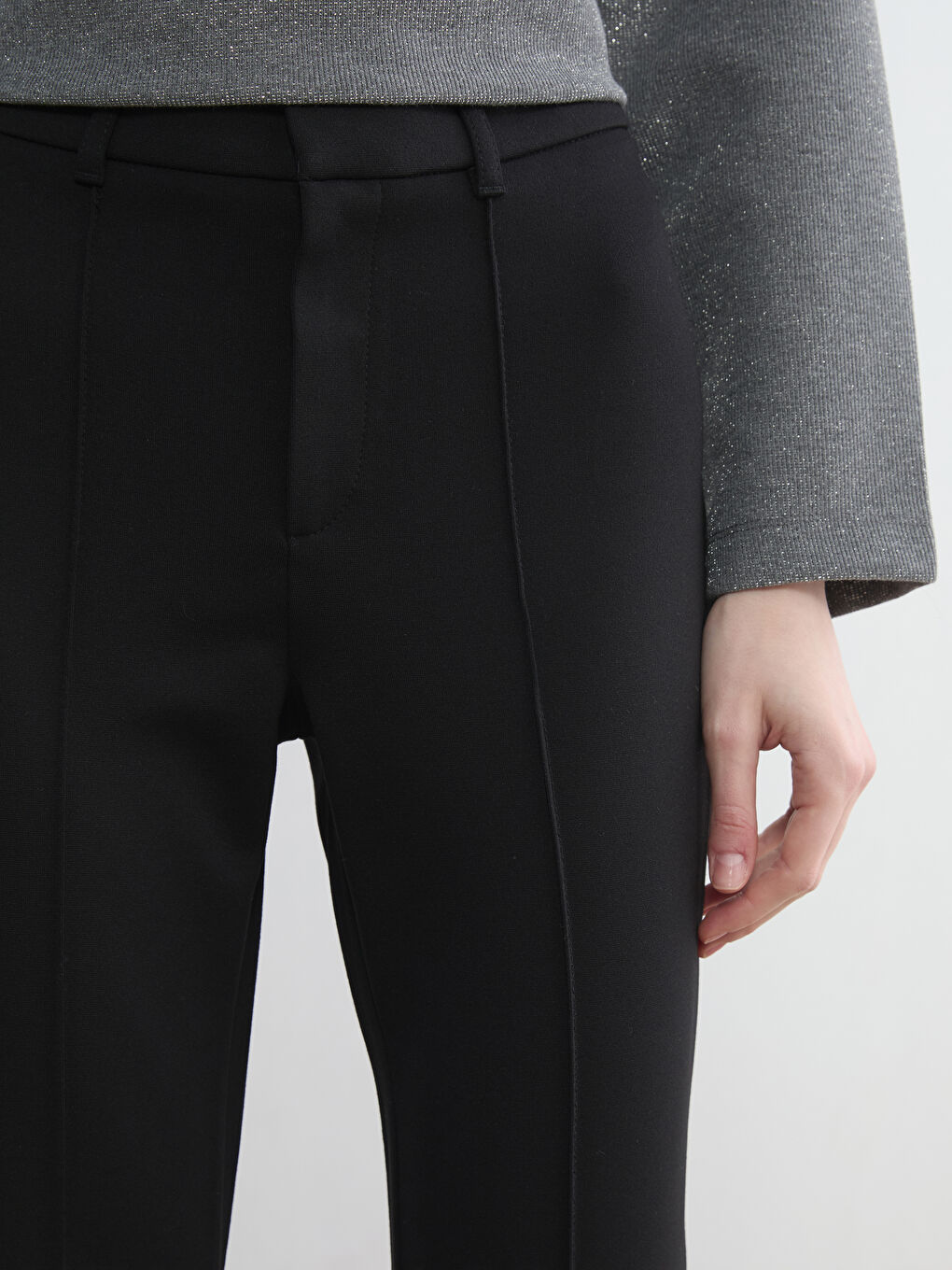 Siyah Yüksek Bel İspanyol Paça Kadın Pantolon	-2