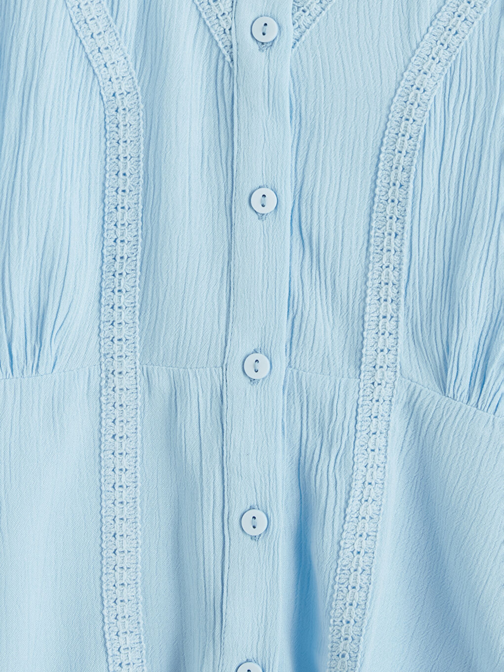 V Yaka Nakışlı Büzgülü Bluz-6