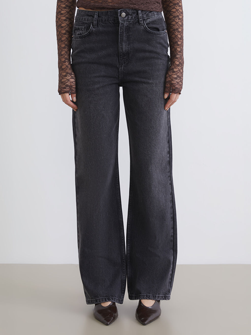 Siyah Straight Fit Kadın Jean Pantolon-1