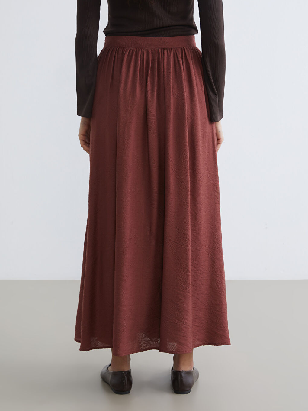 Kahverengi Beli Lastikli Desenli Kloş Etek-3