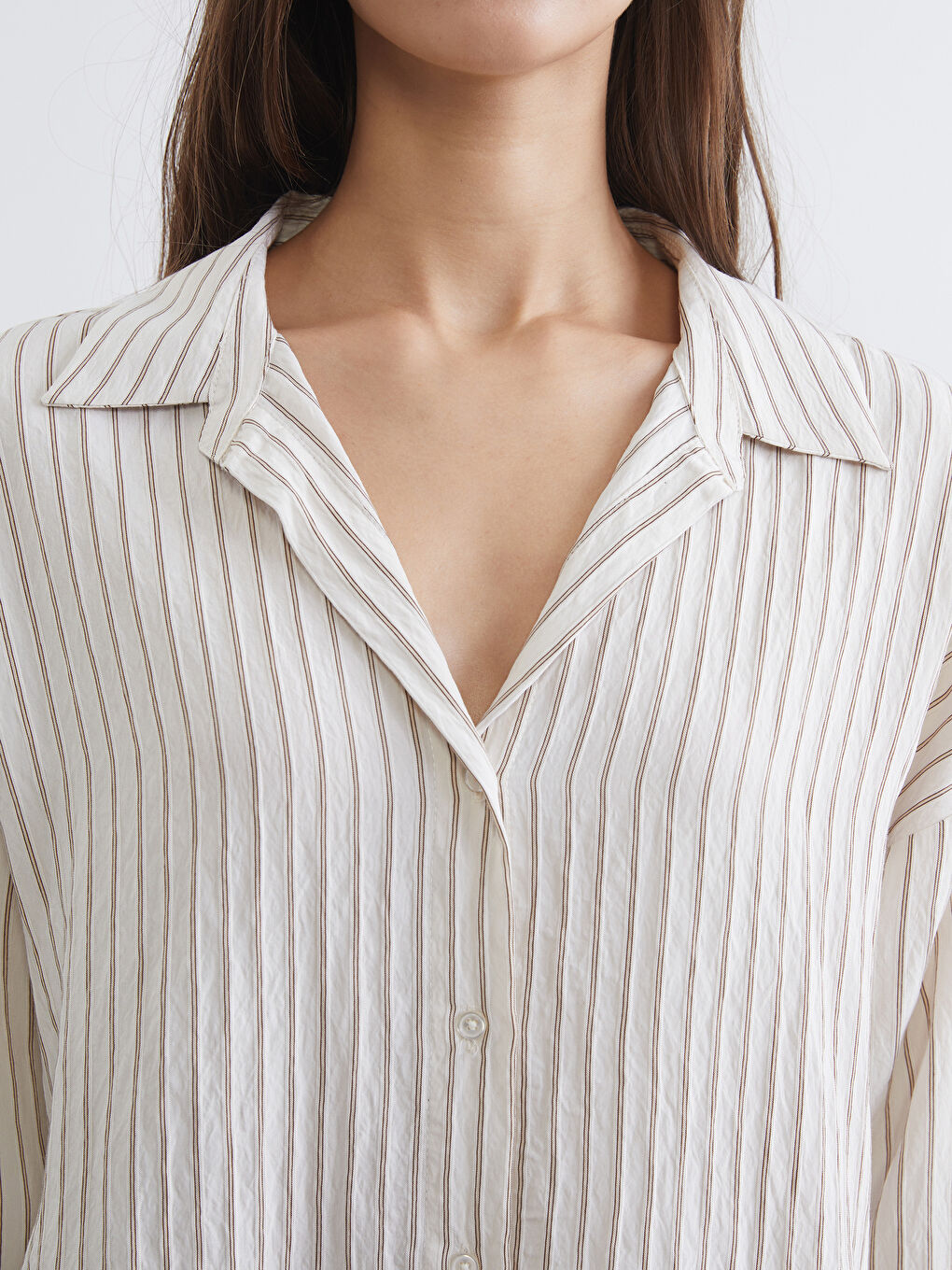 Ekru Çizgili Oversize Kadın Gömlek-2