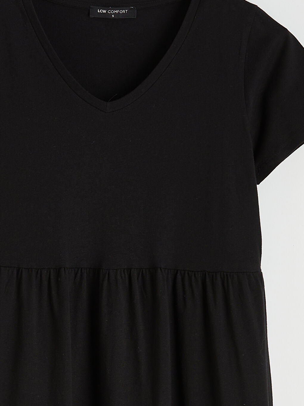 Siyah V Yaka Büzgülü Elbise-5