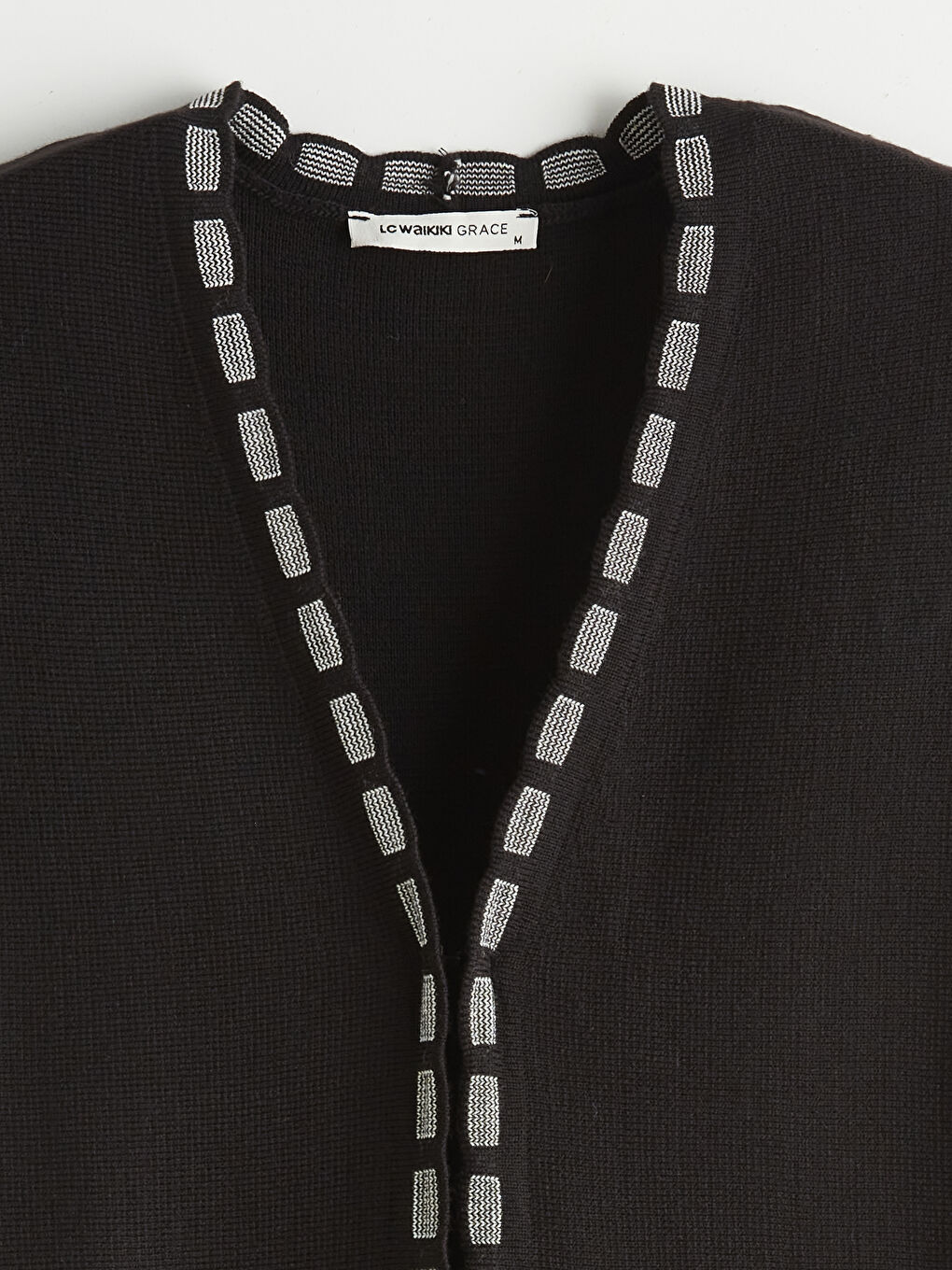 Siyah V Yaka Desenli Kadın Triko Yelek	-1