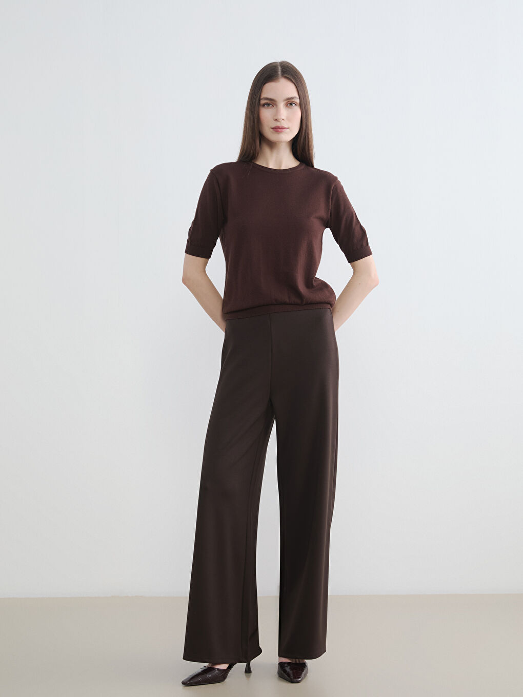 Kahverengi Beli Lastikli Geniş Paça Kadın Eşofman Altı