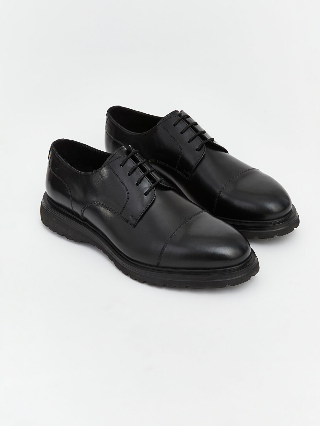 Siyah Deri Görünümlü Erkek Klasik Ayakkabı