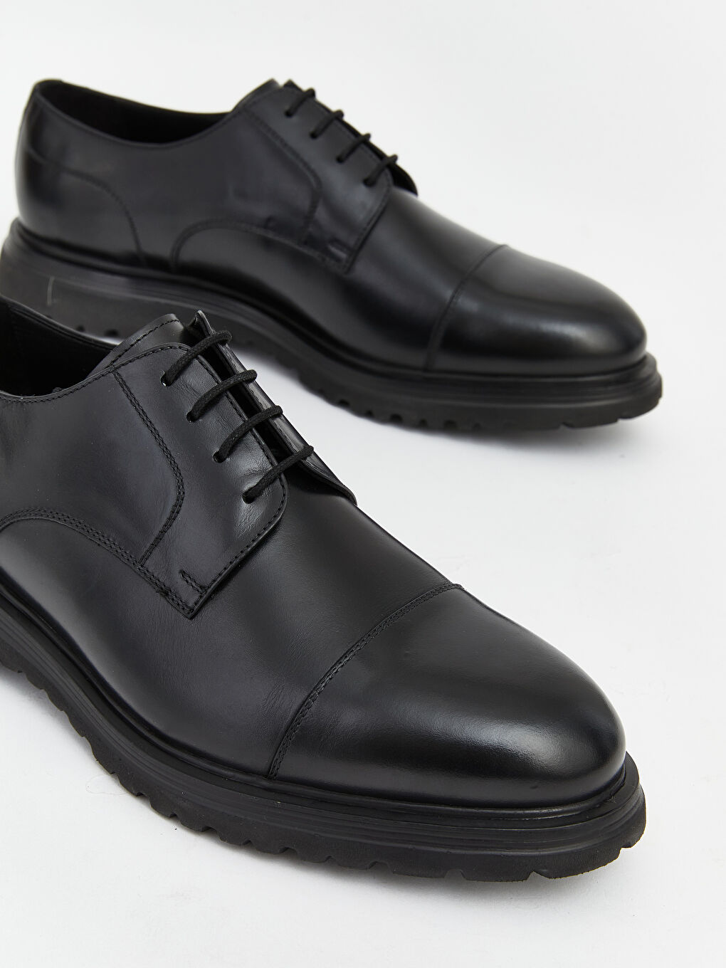 Siyah Deri Görünümlü Erkek Klasik Ayakkabı-2