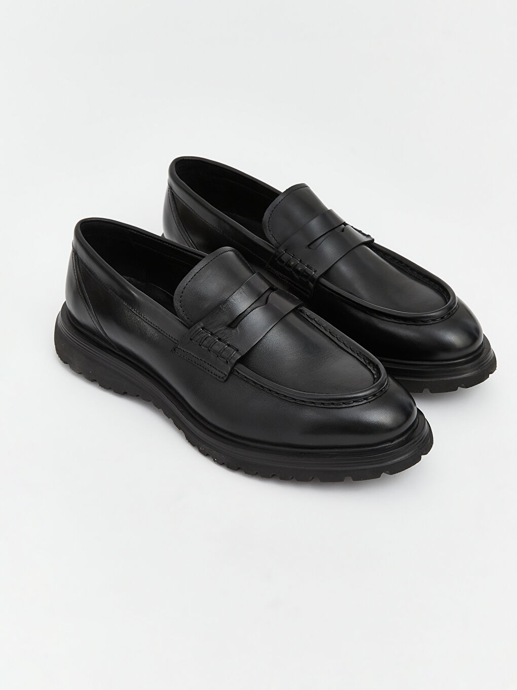 Siyah Deri Görünümlü Erkek Klasik Ayakkabı