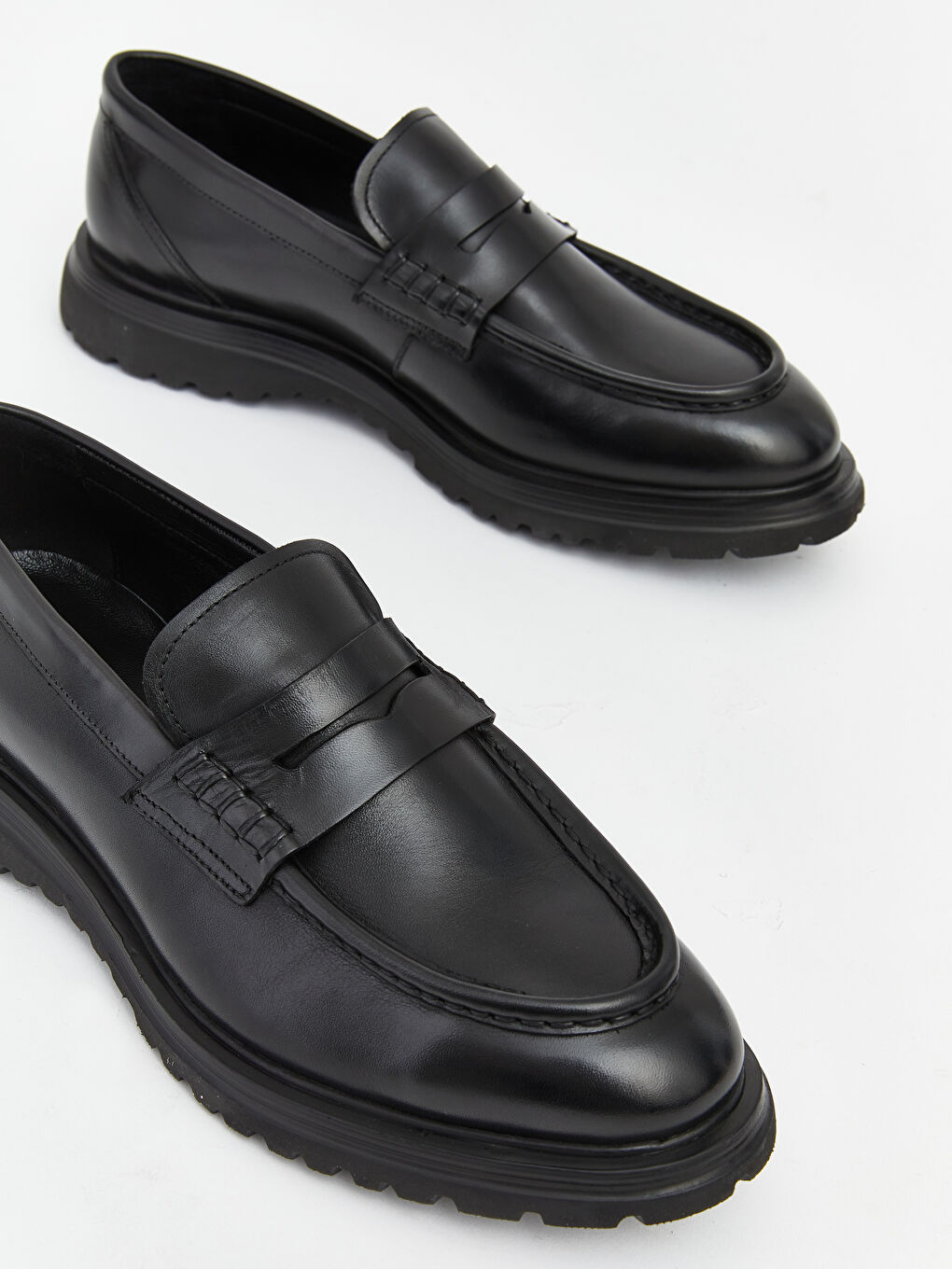 Siyah Deri Görünümlü Erkek Klasik Ayakkabı-2