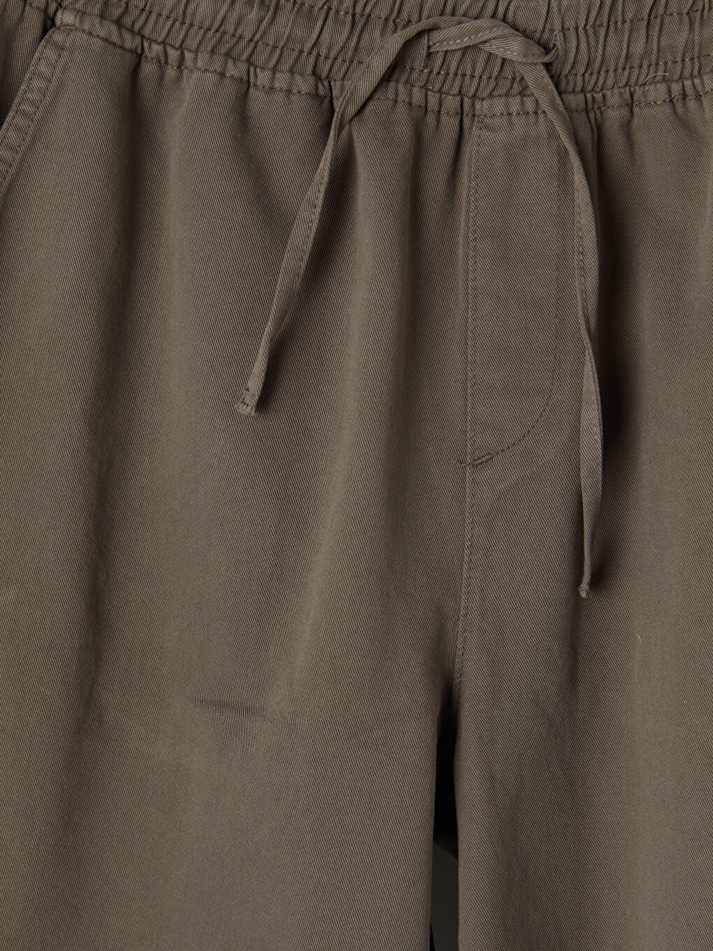 Kahverengi Relax Fit Gabardin Erkek Şort-2