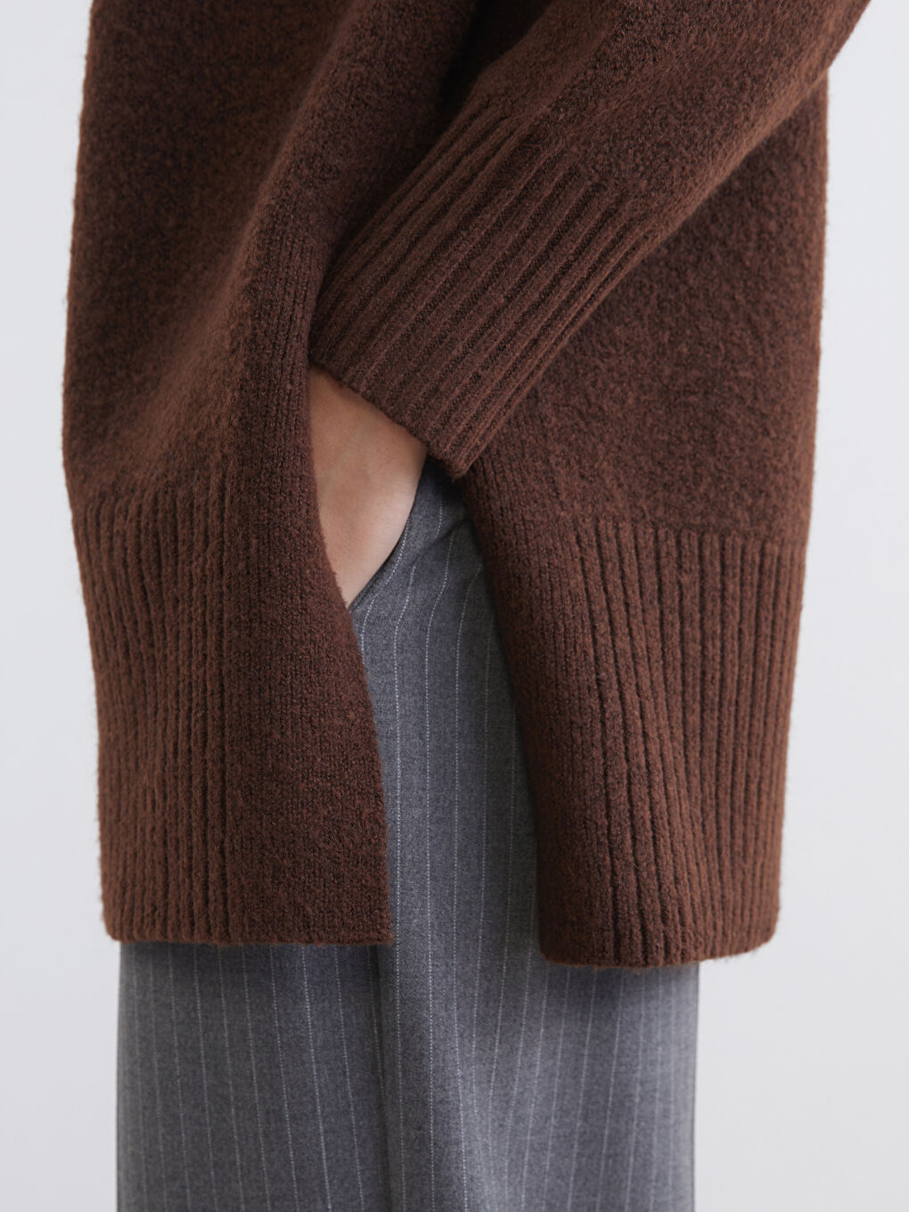 تونيك تريكو نسائي واسع الحجم برقبة شبه عالية-2