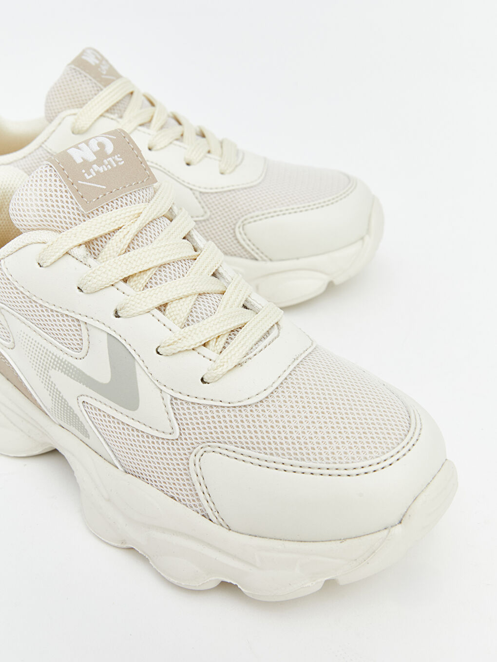 Ekru Fileli Kız Çocuk Spor Ayakkabı-2