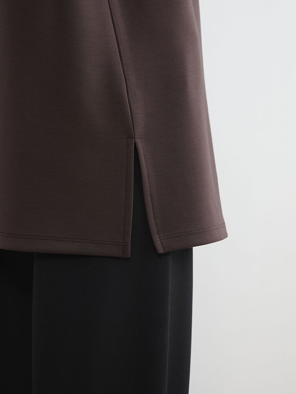 Kahverengi Bisiklet Yaka Nakışlı Kadın Sweatshirt Tunik-2