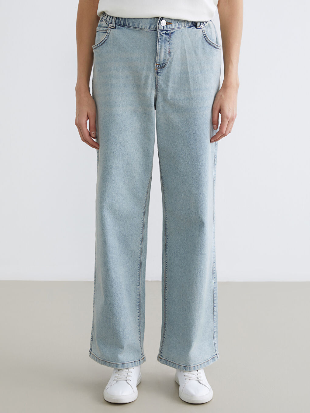 Ženske farmerke sa elastičnim strukom širokih nogavica-1