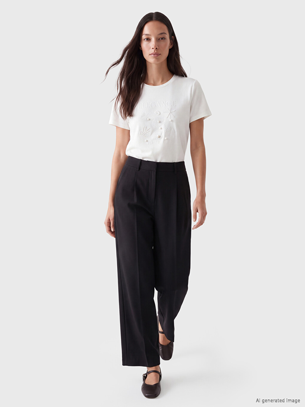 Crew Neck Embroidered Pearl Detailed Women's T-shirt-1