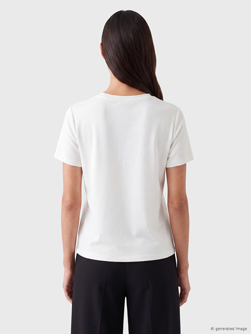 Crew Neck Embroidered Pearl Detailed Women's T-shirt-3