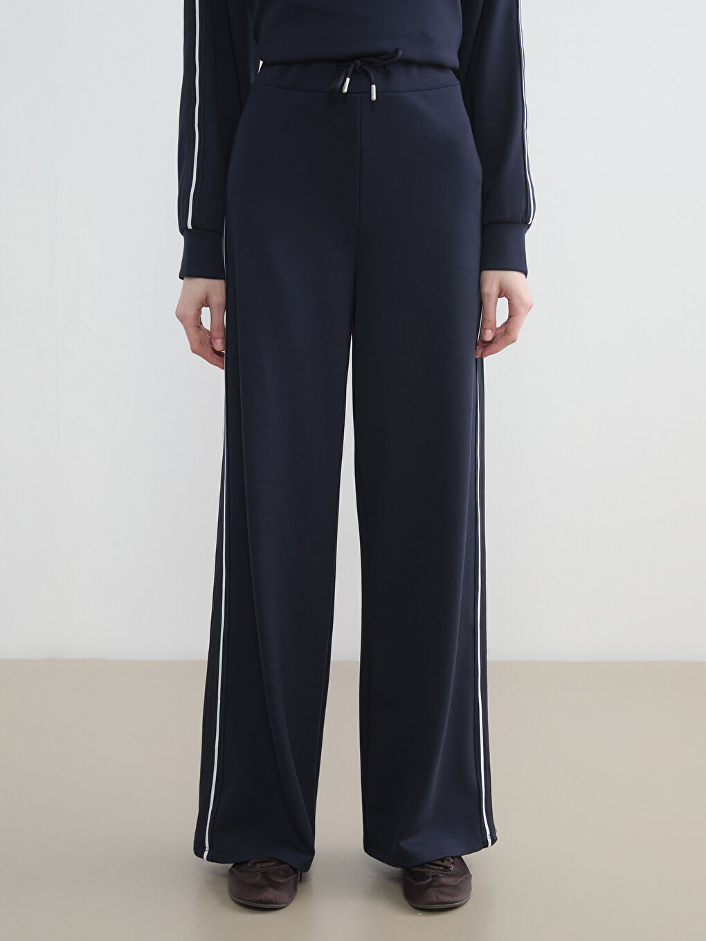 Lacivert Beli Lastikli Soft Touch Kadın Eşofman Altı-1