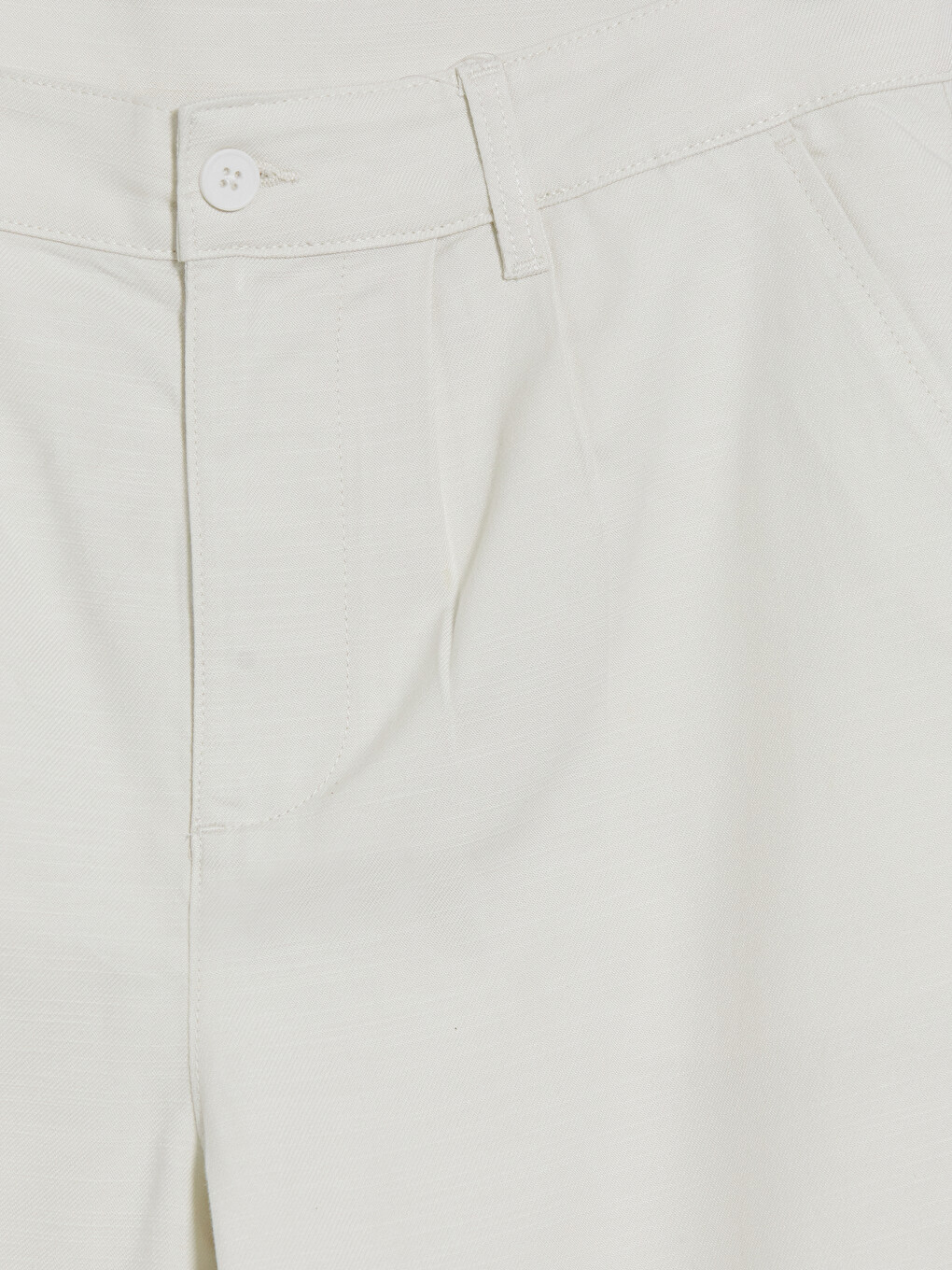 Man White Shorts-4