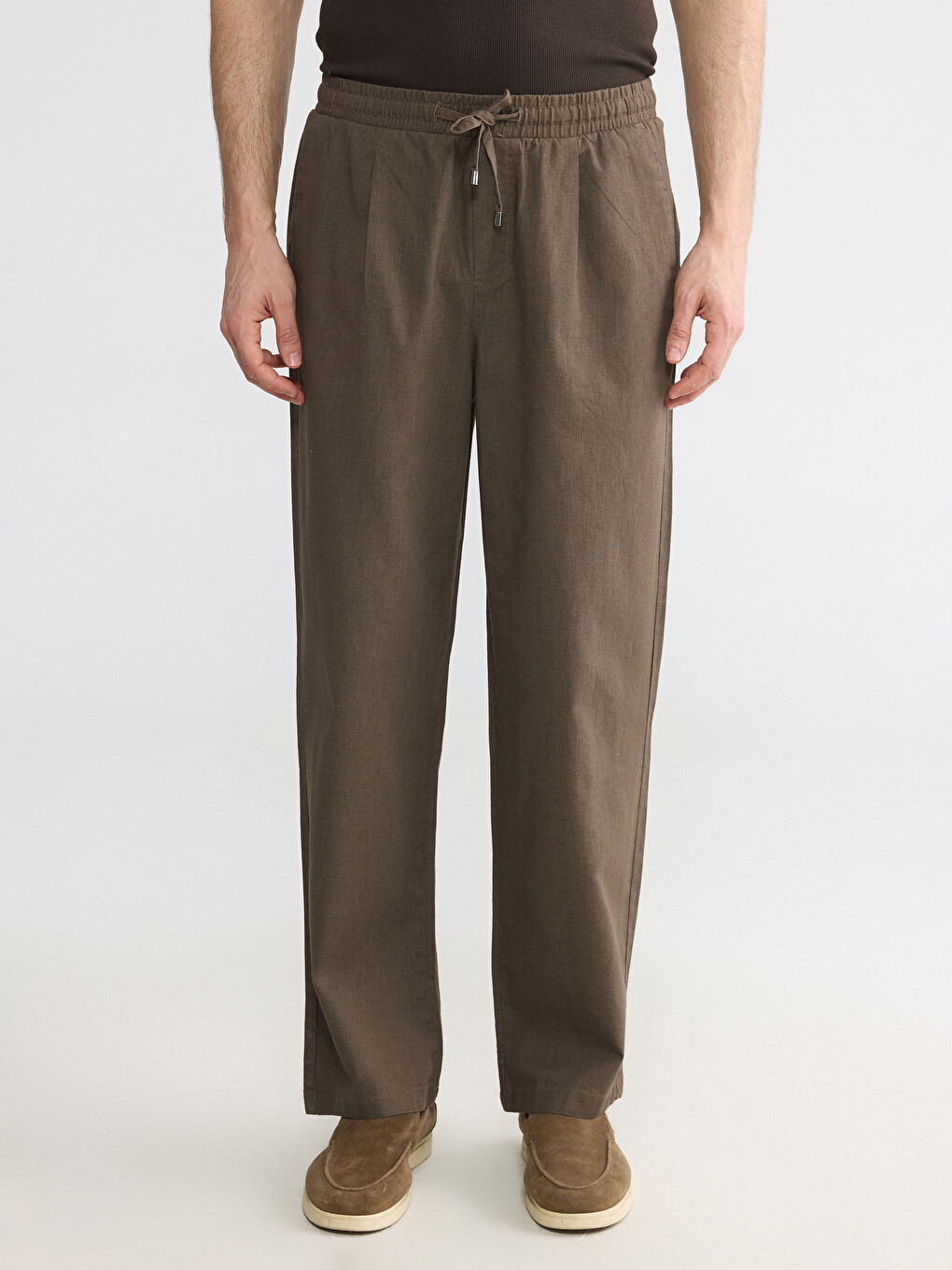Relax Fit Pleated Men's Trousers-2