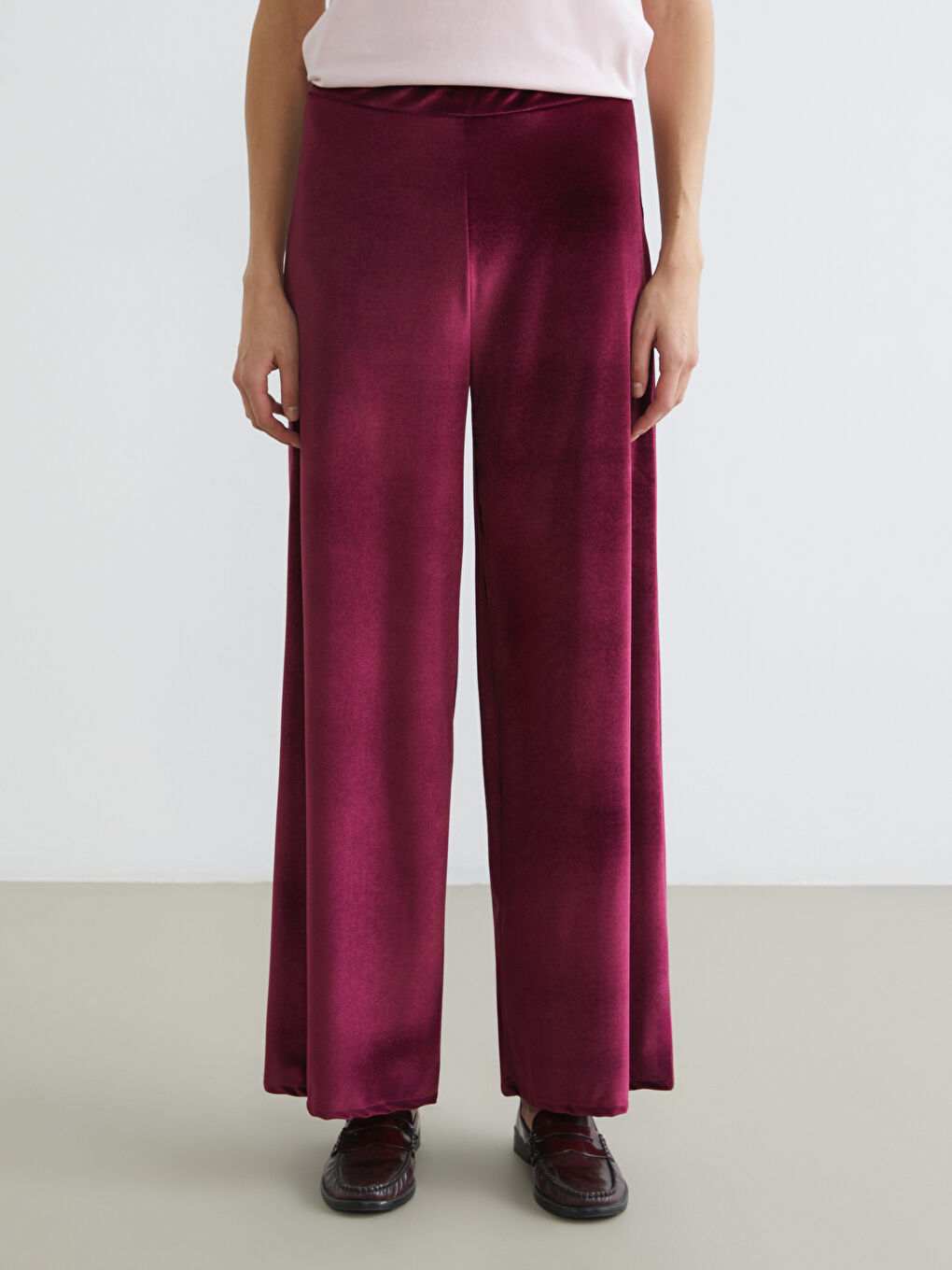 Bordo Beli Lastikli Geniş Paça Kadın Kadife Pantolon	-1