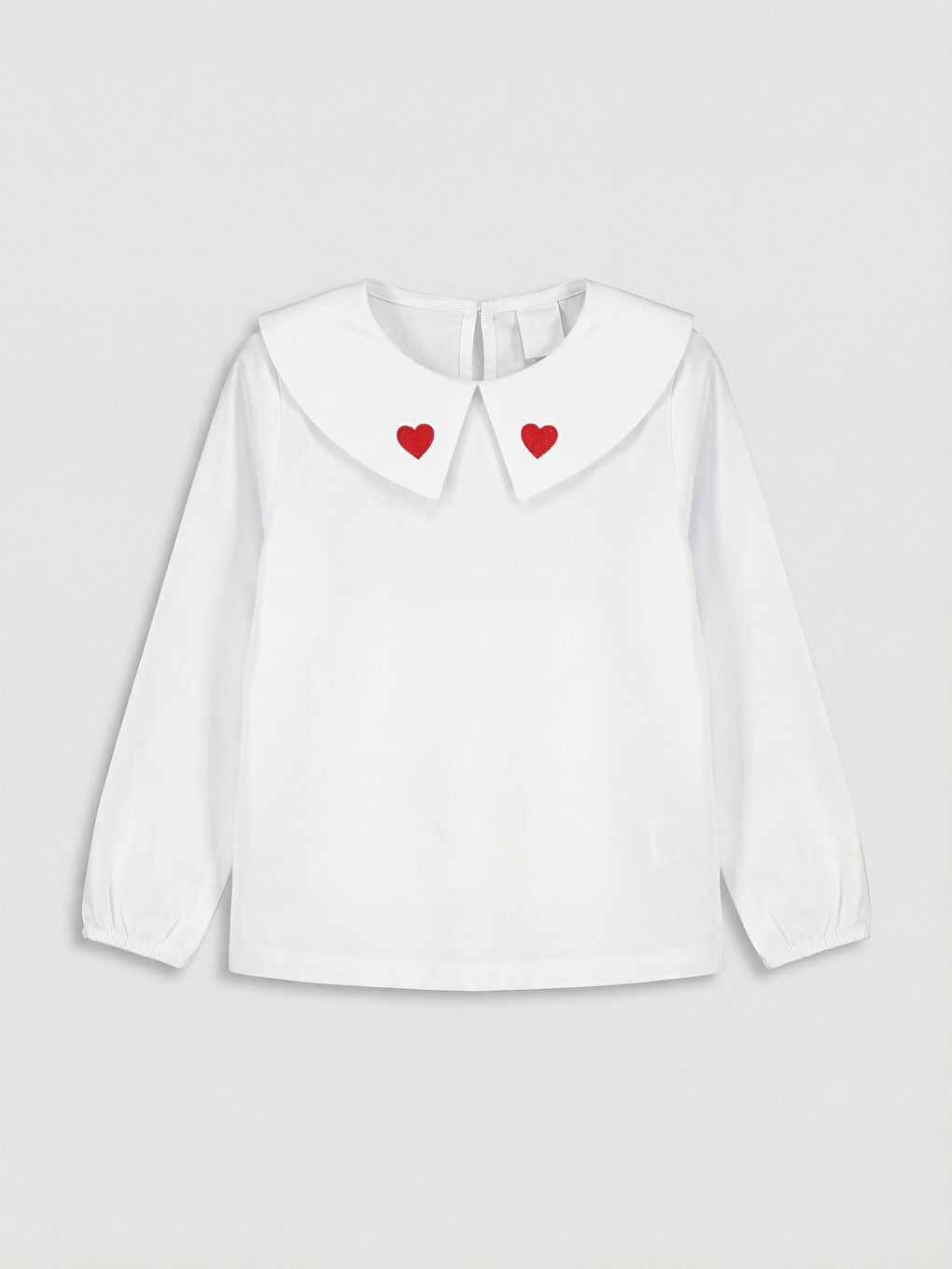 Beyaz Kalp Nakışlı Kız Çocuk Penye Tişört