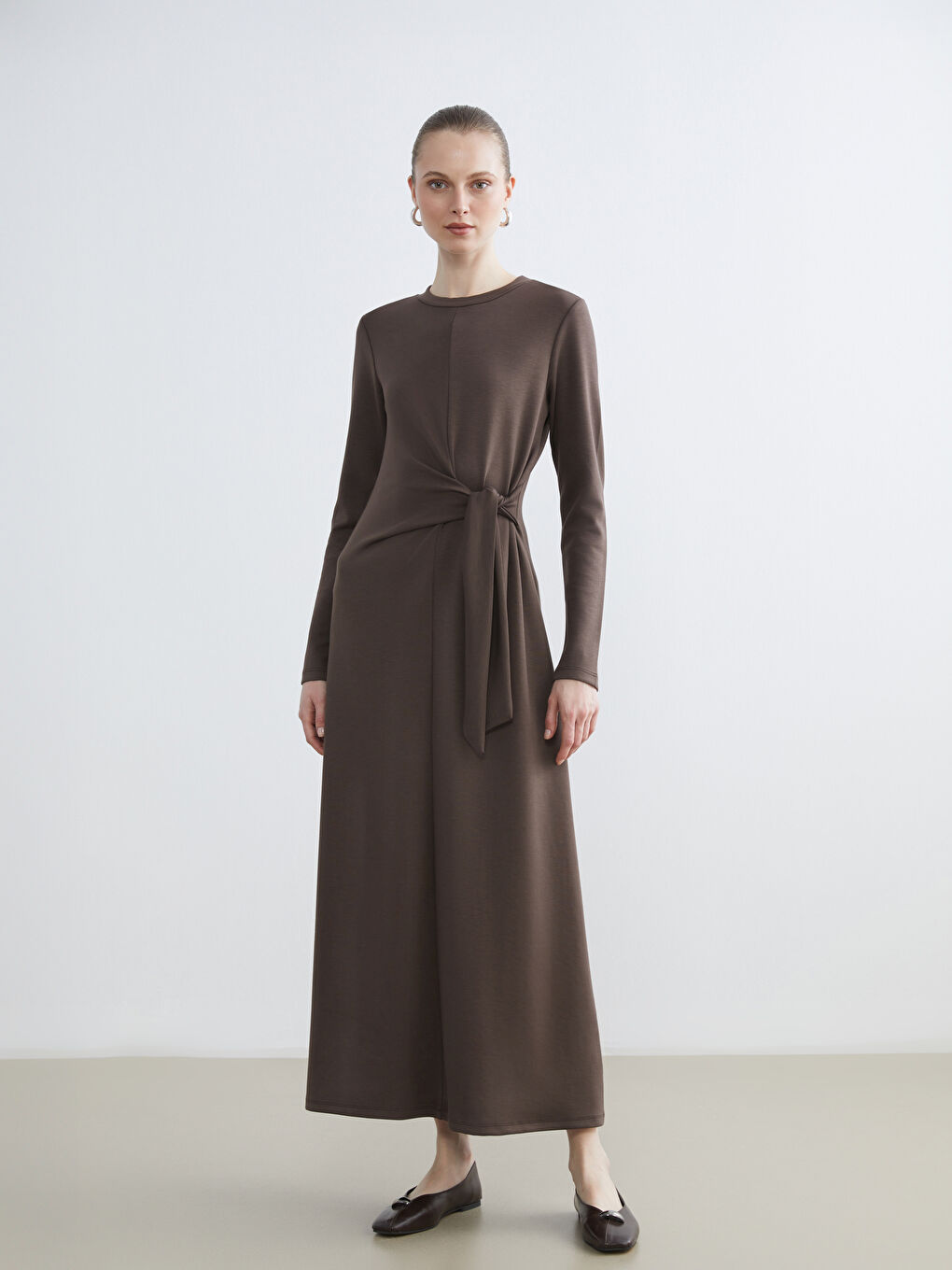 Kahverengi Bisiklet Yaka Beli Bağlamalı Elbise-1