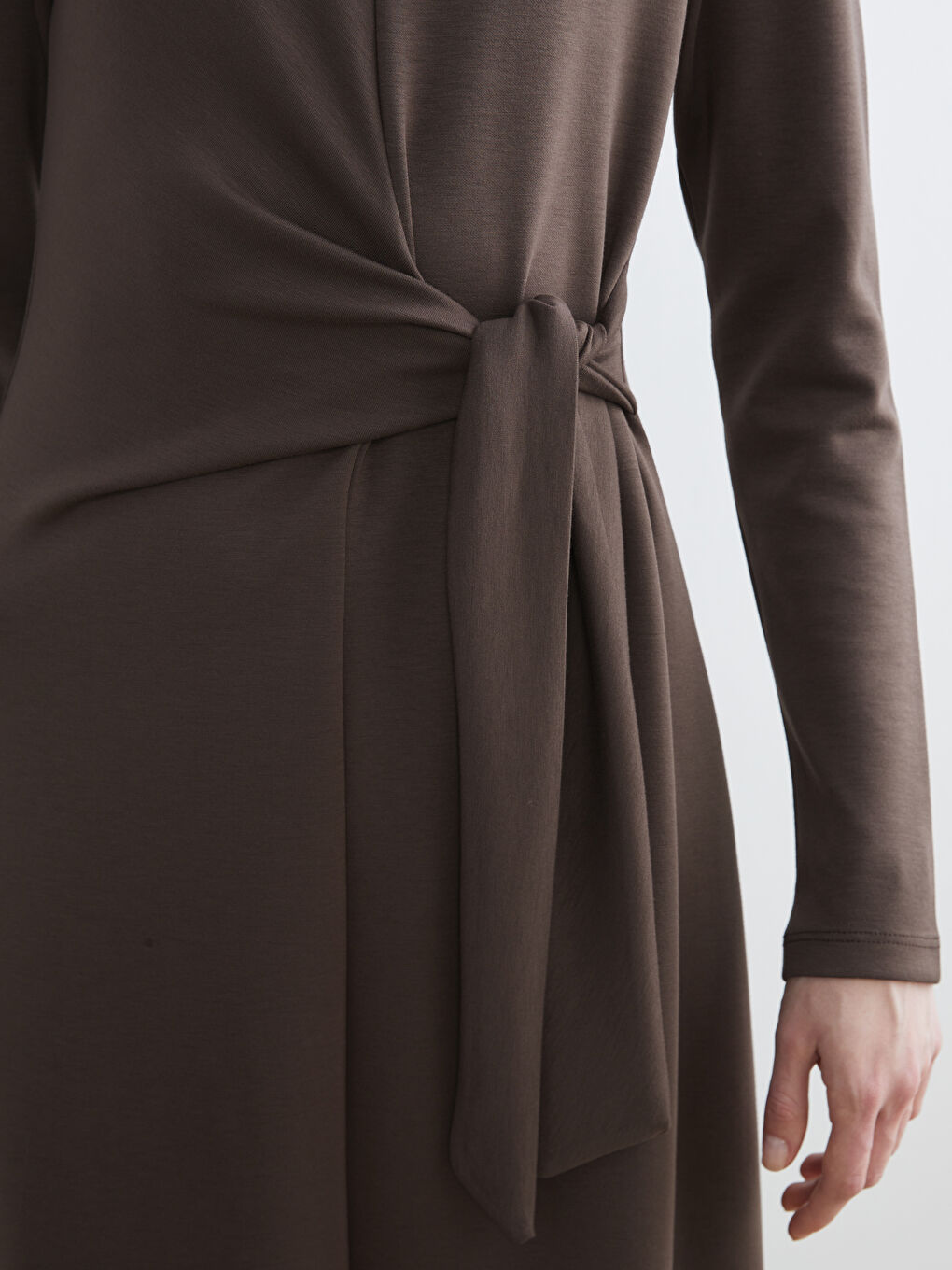 Kahverengi Bisiklet Yaka Beli Bağlamalı Elbise-2