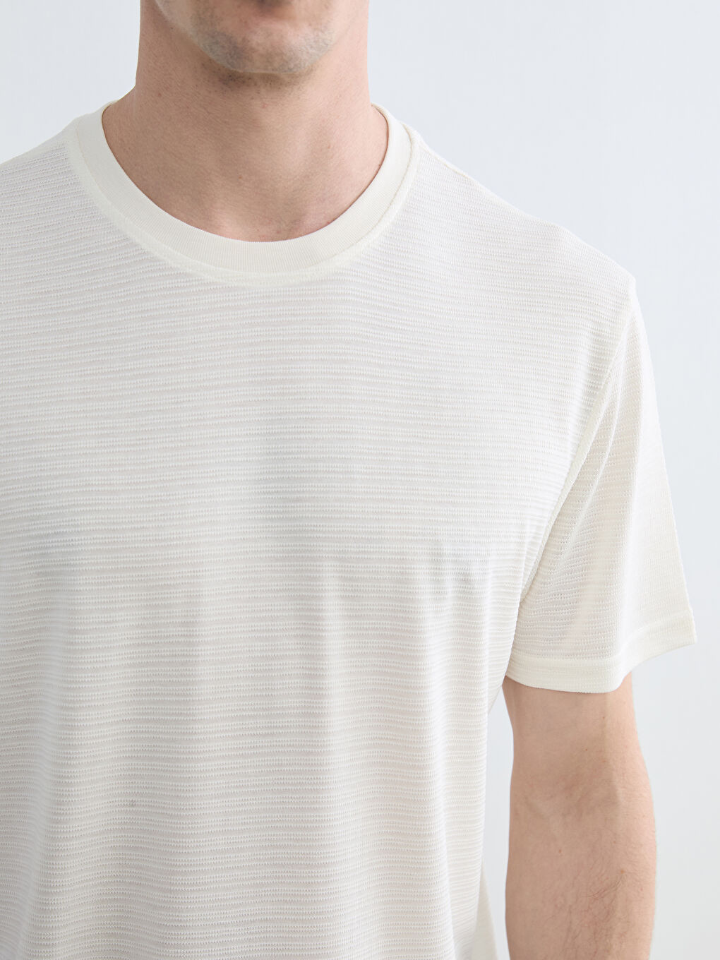 Ekru Bisiklet Yaka Penye Erkek Tişört-2