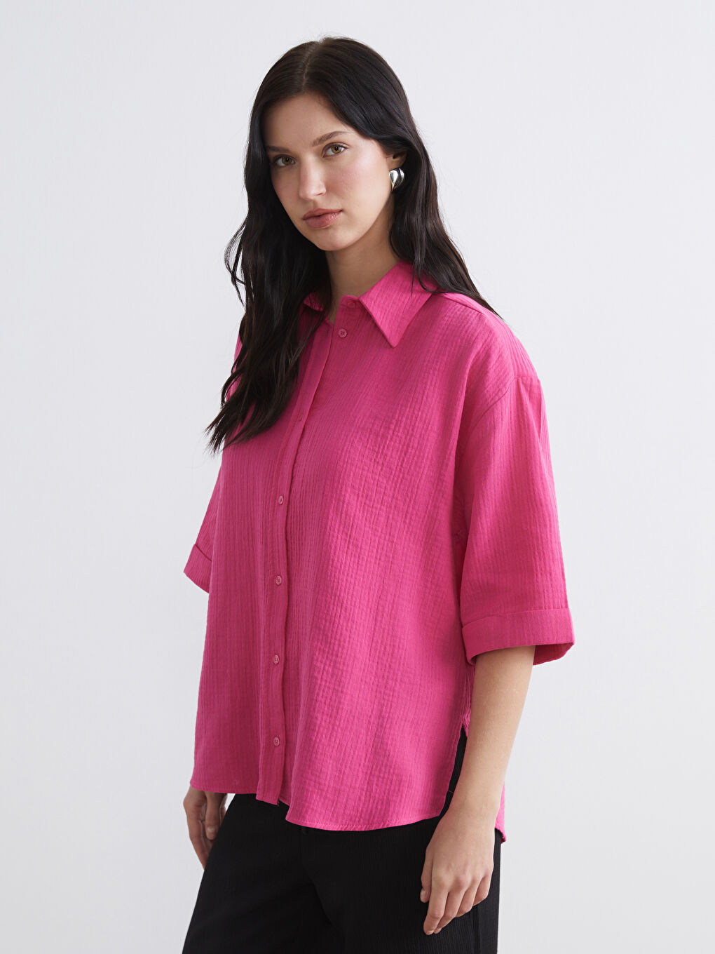 Fuşya Dokulu Oversize Müslin Kadın Gömlek