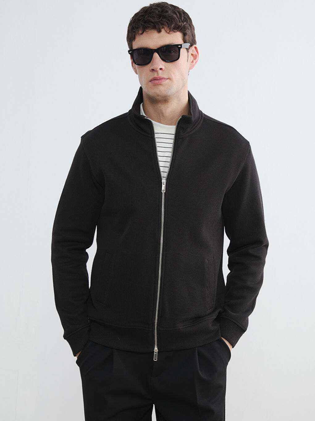 Sweatshirt mit Stehkragen und Reißverschluss für Herren