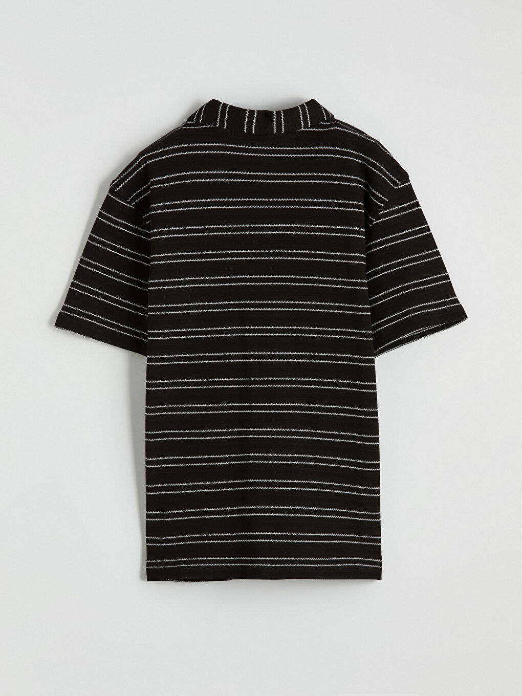 Siyah Çizgili Kısa Kollu Erkek Çocuk Gömlek-2